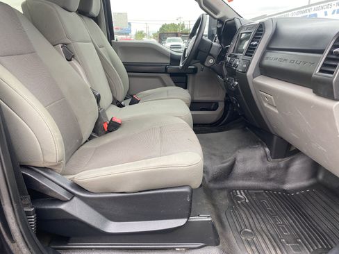 Used 2021 Ford F250 XL w/ STX Appearance Package image 13