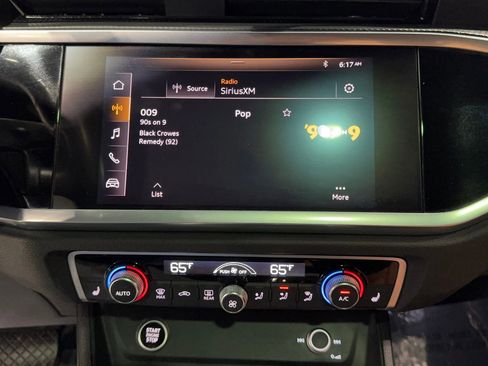 Used 2021 Audi Q3 2.0T Premium w/ Convenience Package image 37