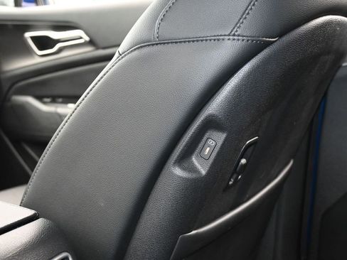 Used 2023 Kia Sportage EX image 35