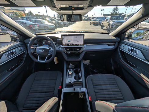 New 2026 Ford Explorer ST-Line w/ ST-Line Street Pack AWD/4WD image 21