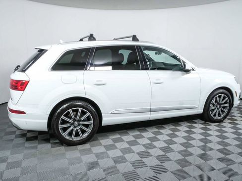 Used 2017 Audi Q7 3.0T Prestige AWD/4WD image 2