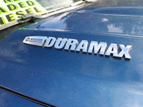 Used 2019 Chevrolet Silverado 2500 High Country w/ Duramax Plus Package image 39