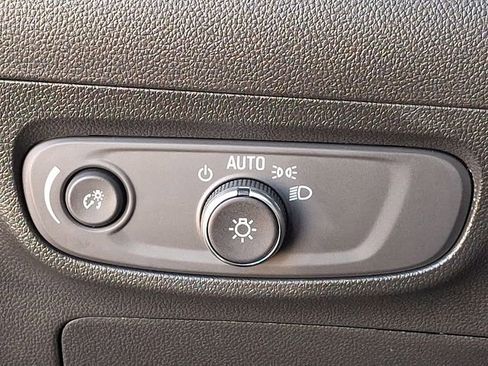 Certified 2024 Buick Encore GX Sport Touring image 26