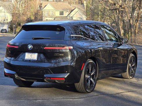 Used 2023 BMW iX M60 image 6