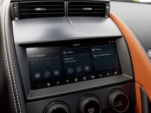 Used 2023 Jaguar F-TYPE Coupe RWD image 22