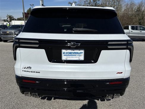 New 2026 Chevrolet Traverse RS image 4