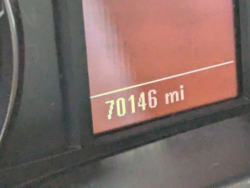 Used 2018 Chevrolet Silverado 1500 Custom w/ Custom Value Package image 11