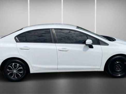 Used 2014 Honda Civic LX image 6