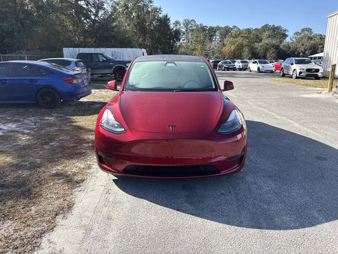 Used 2024 Tesla Model Y Long Range image 1