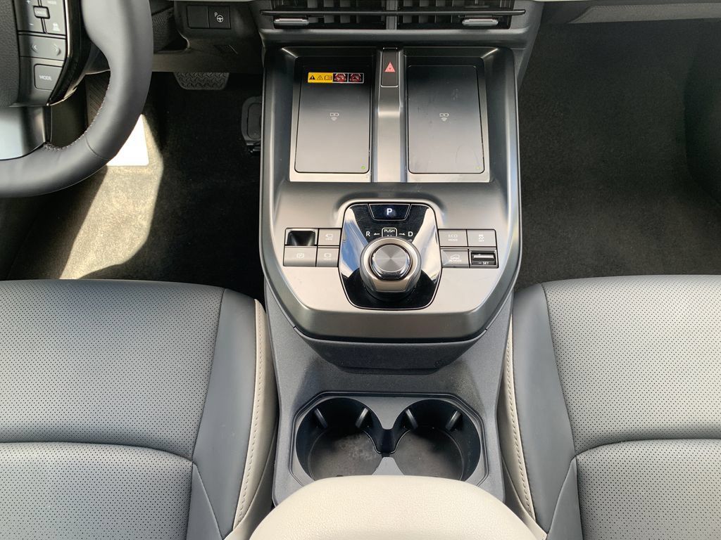 Used 2026 Toyota bZ AWD/4WD image 18