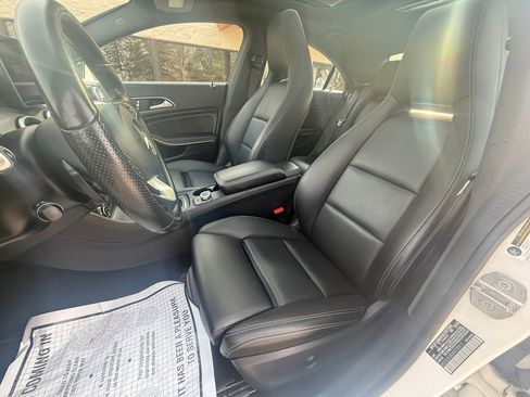 Used 2019 Mercedes-Benz CLA 250 4MATIC image 9