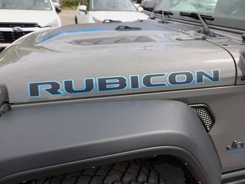 Used 2021 Jeep Wrangler Unlimited Rubicon 4xe w/ Cold Weather Group image 14