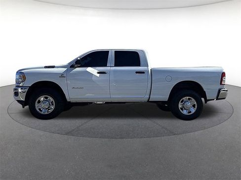 Certified 2022 RAM 3500 Tradesman image 2