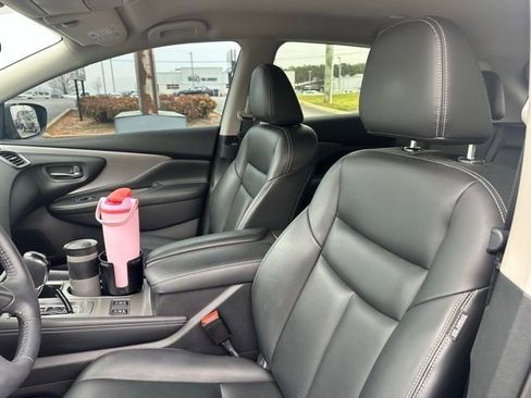 Used 2023 Nissan Murano SV w/ SV Midnight Edition Package image 32