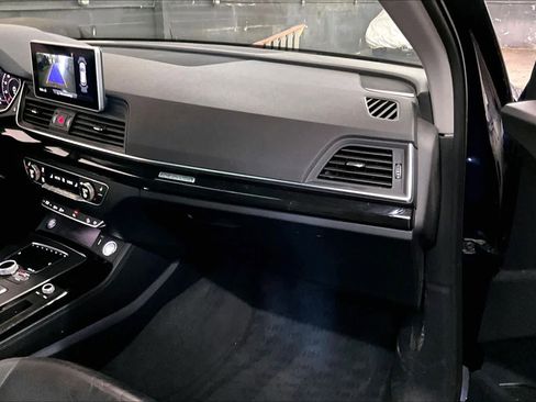 Used 2020 Audi Q5 2.0T Premium Plus image 18