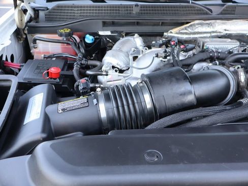 Used 2018 GMC Sierra 3500 SLT w/ Duramax Plus Package AWD/4WD image 37