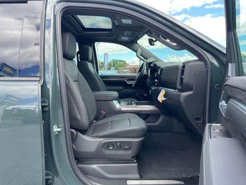 New 2026 Chevrolet Silverado 2500 LTZ w/ LTZ Plus Package AWD/4WD image 15