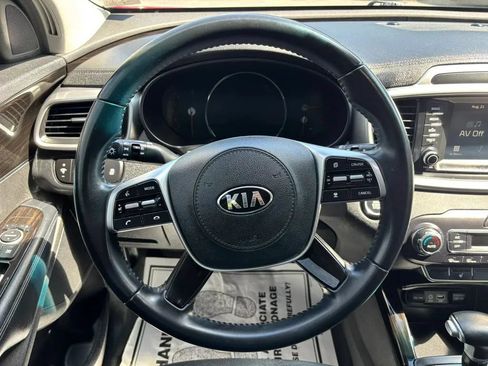 Used 2020 Kia Sorento EX AWD/4WD image 24