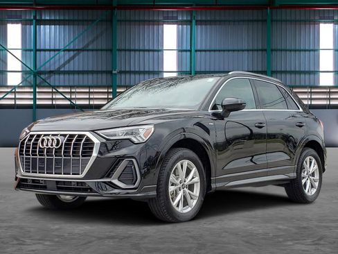 Used 2025 Audi Q3 2.0T Premium w/ Convenience Package image 1