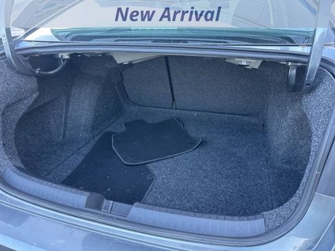 Used 2019 Volkswagen Jetta S image 9