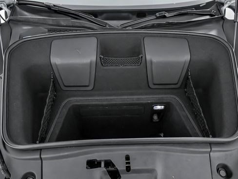 Used 2017 Audi R8 V10 image 20