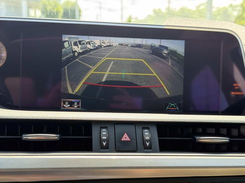 Used 2020 Lexus ES 350 w/ Premium Package FWD image 39