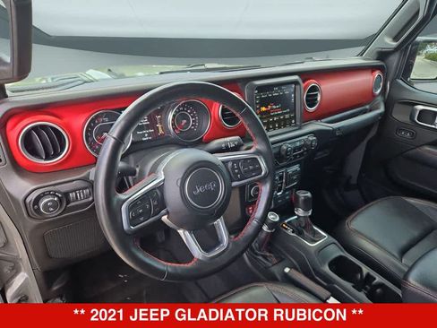 Used 2021 Jeep Gladiator Rubicon AWD/4WD image 2