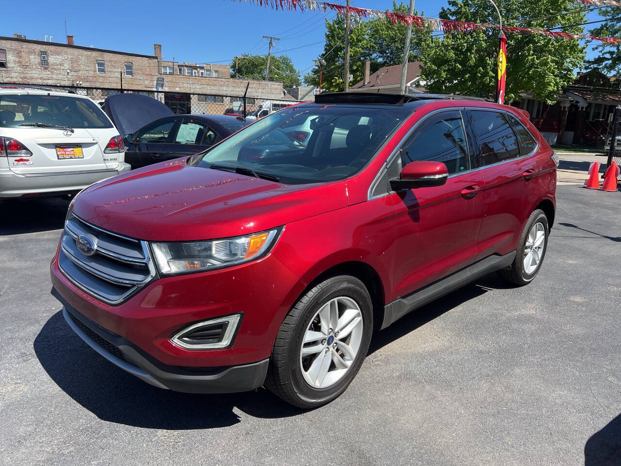 Used 2016 Ford Edge SEL w/ Equipment Group 201A AWD/4WD image 2