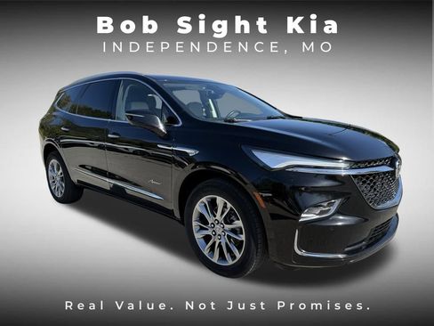 Used 2023 Buick Enclave Avenir w/ Avenir Technology Package image 30