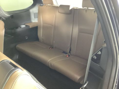 Used 2025 Toyota Grand Highlander AWD Hybrid image 25