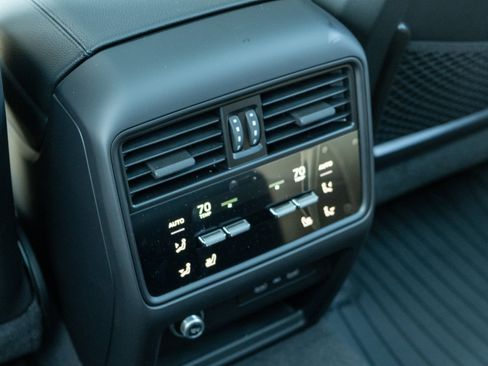 New 2026 Porsche Cayenne image 35