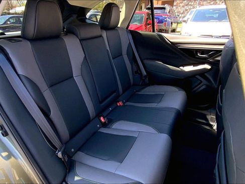 Certified 2025 Subaru Outback Onyx Edition image 20