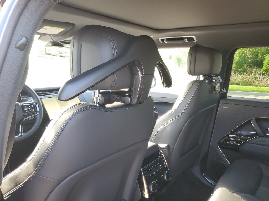 New 2026 Land Rover Range Rover Sport Dynamic SE AWD/4WD image 26