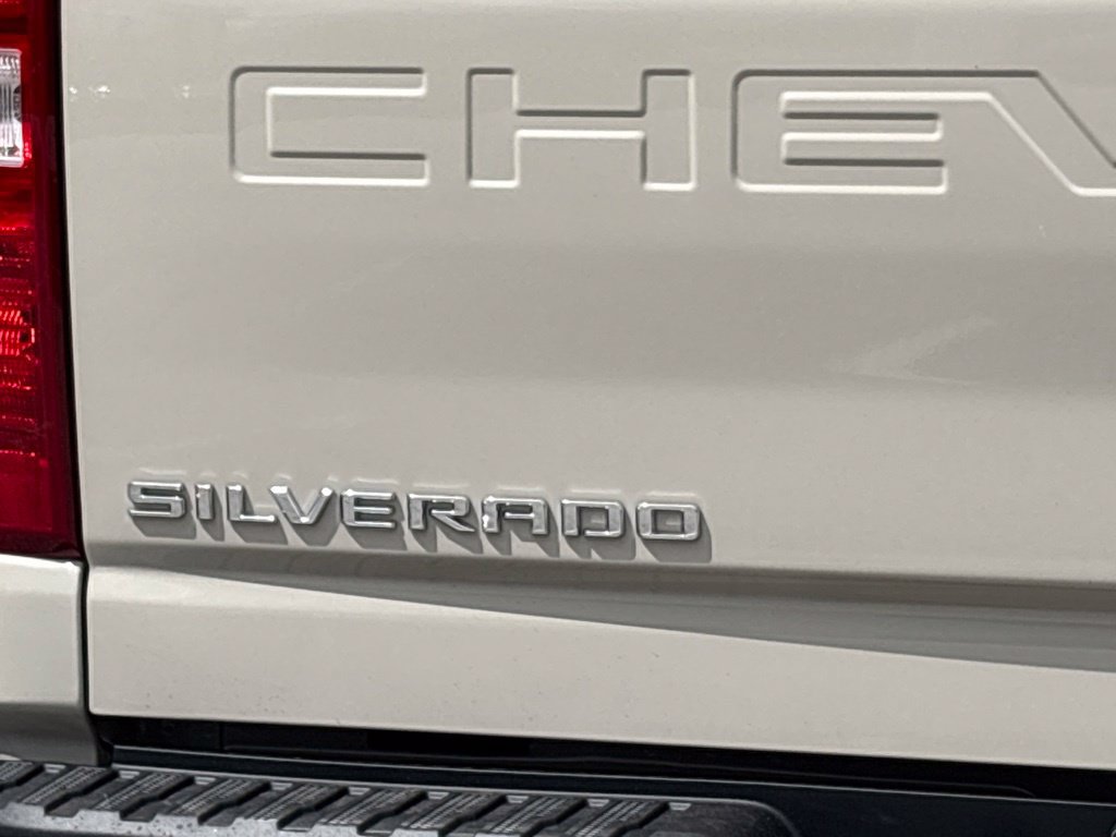 New 2026 Chevrolet Silverado 2500 Custom w/ Custom Value Package AWD/4WD image 10