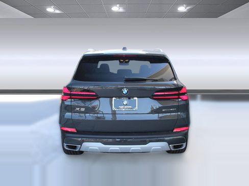 New 2026 BMW X5 sDrive40i RWD image 10