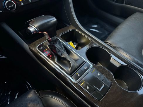 Used 2016 Kia Optima EX image 25