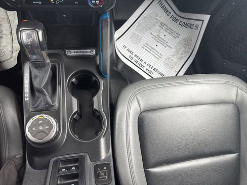 Certified 2024 Ford Bronco Black Diamond image 33