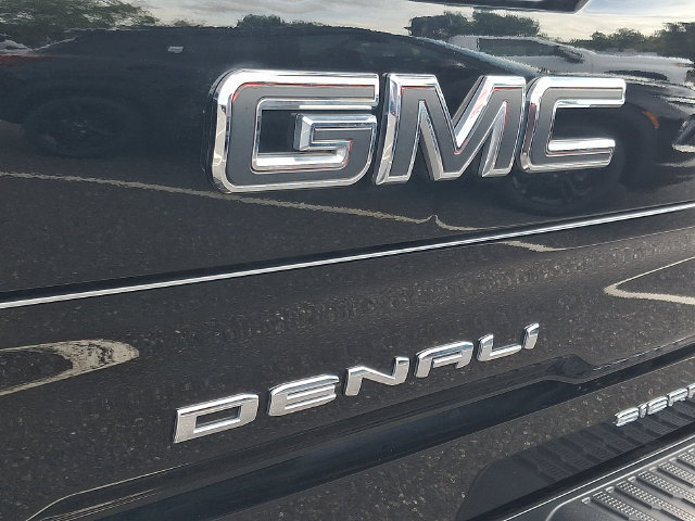 Certified 2021 GMC Sierra 1500 Denali w/ Denali Ultimate Package AWD/4WD image 32