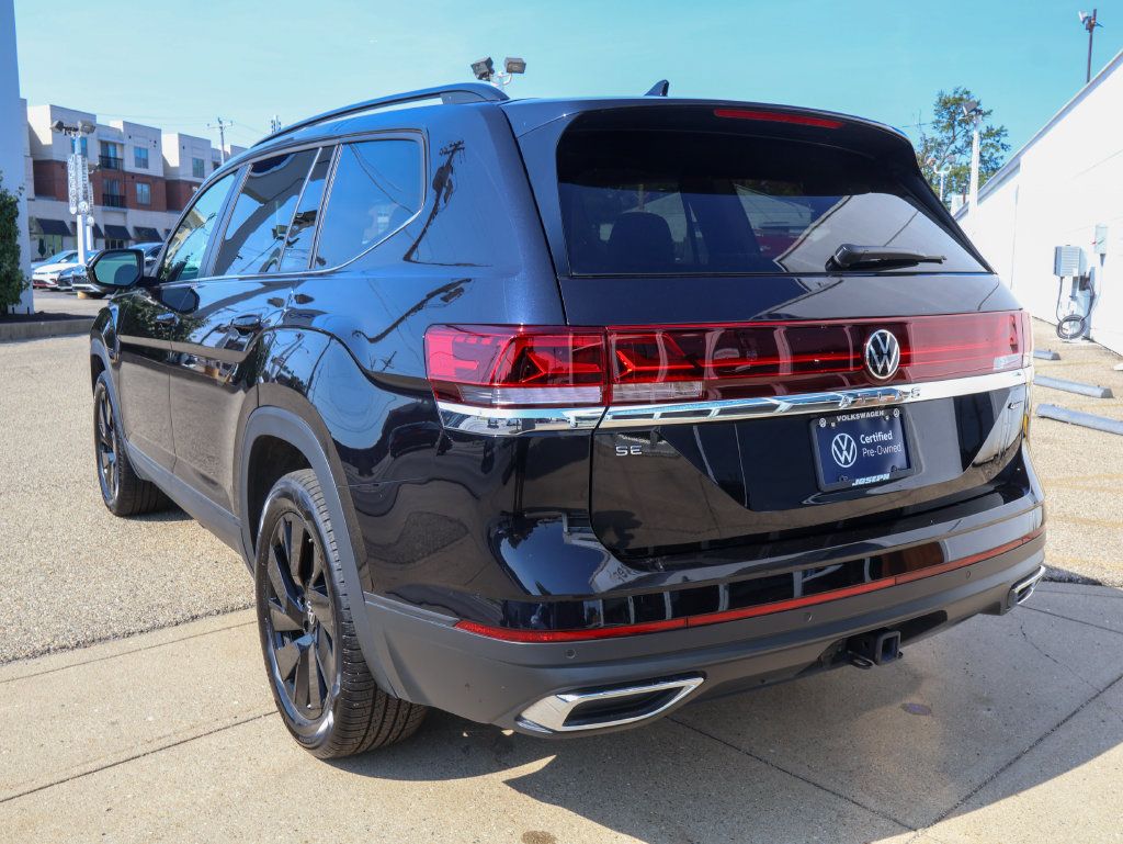 Certified 2026 Volkswagen Atlas SE w/ Panoramic Sunroof Package AWD/4WD image 3