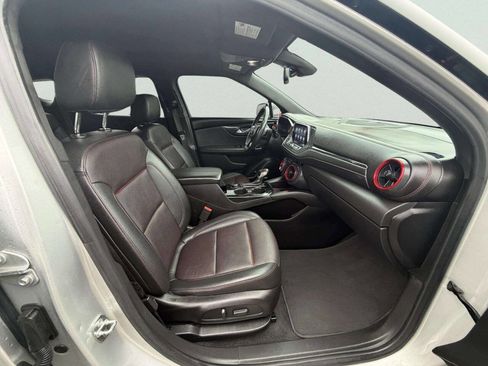 Used 2022 Chevrolet Blazer RS w/ Enhanced Convenience Package image 39