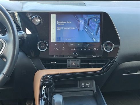 Used 2022 Lexus NX 250 250 Base w/ Towing Package (2000 Lbs) image 16