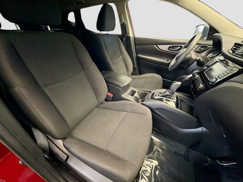 Used 2020 Nissan Rogue Sport S FWD image 14
