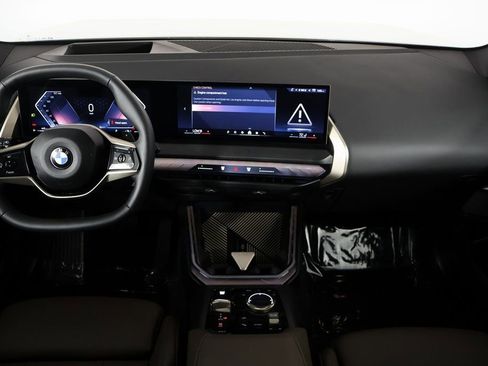 Used 2025 BMW X3 xDrive30i w/ Premium Package image 8