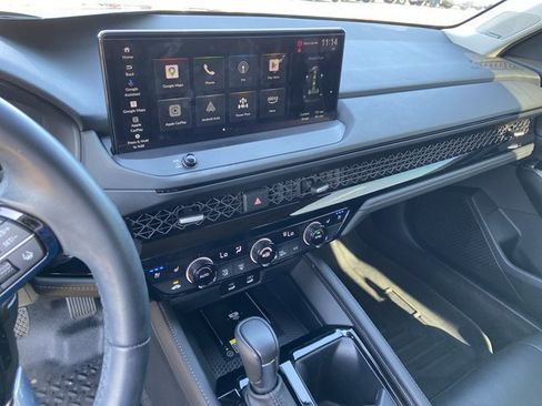 Used 2024 Honda Accord Touring image 23