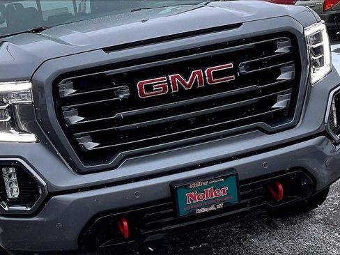 Used 2022 GMC Sierra 1500 AT4 w/ AT4 Premium Package image 29