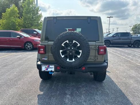 Used 2025 Jeep Wrangler Unlimited Rubicon 4xe AWD/4WD image 11