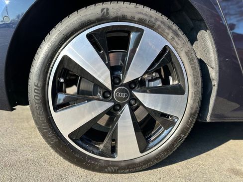 Used 2025 Audi A5 2.0T Premium Plus Sedan w/ Premium Plus image 9