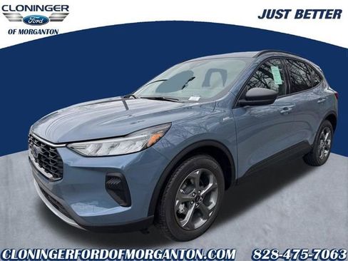 New 2026 Ford Escape ST-Line w/ Tech Pack #1 FWD image 3