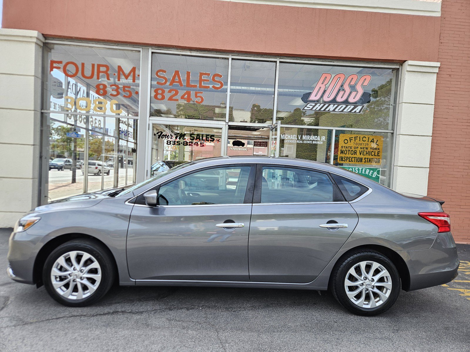 Used 2019 Nissan Sentra S w/ Appearance Package FWD image 5