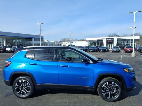 Used 2022 Jeep Compass Limited image 8